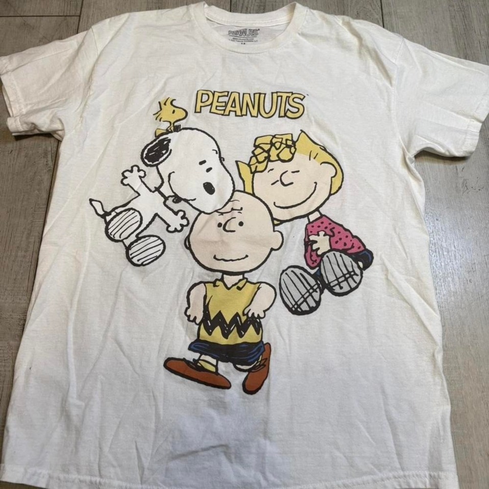 Vintage Peanuts white‎ cotton t-shirt with Snoopy and friends design Men Size M